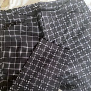 Old Navy Pixie Pull on Pant. NWT.